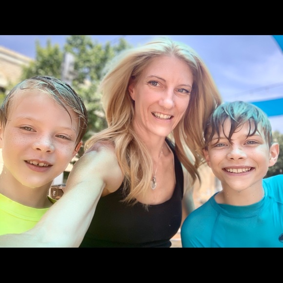 Meet your Posher, Posh - Picture 3 of 7